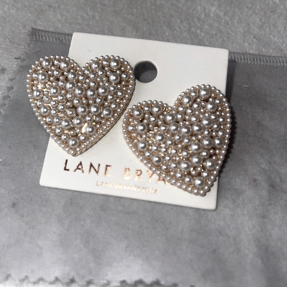 Pearl Heart Earrings